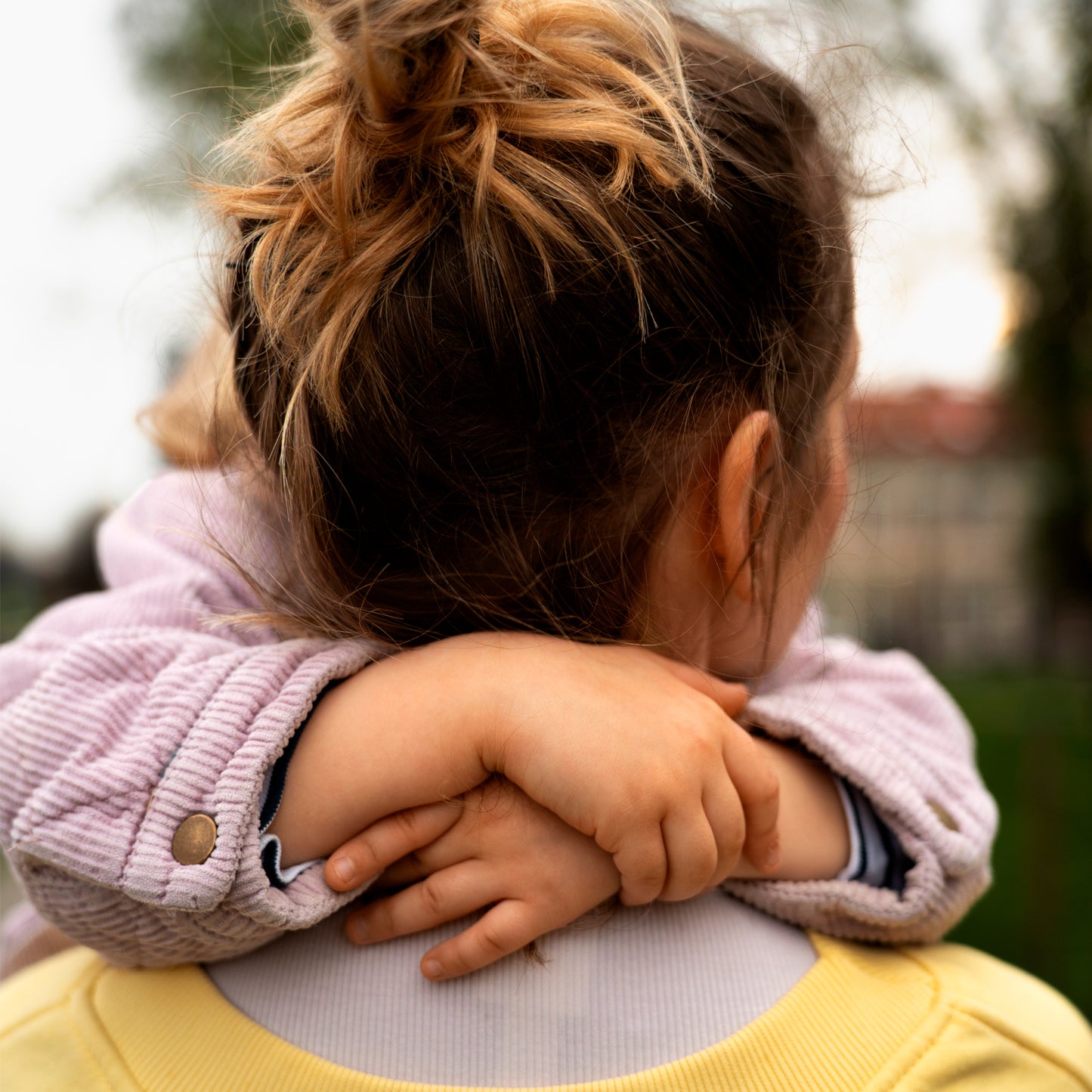 ADOPCIÓN Y ACOGIMIENTO